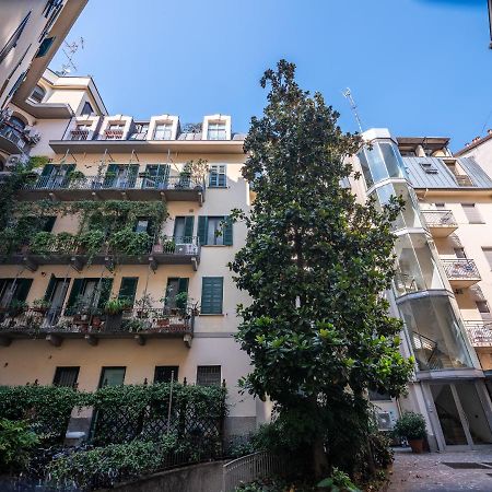 Elegante Stanza Nel Cuore Di Porta Venezia A Milano Luaran gambar